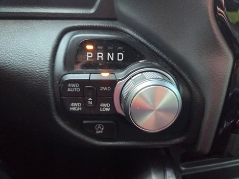 Used 2023 RAM 1500 Laramie AWD/4WD image 17