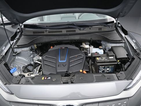 Used 2020 Hyundai Kona Limited image 41