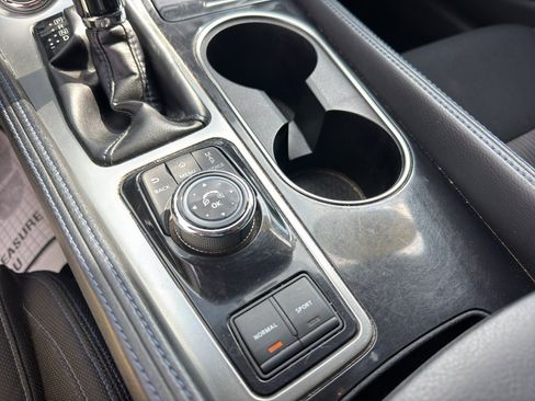 Used 2018 Nissan Maxima 3.5 S image 17