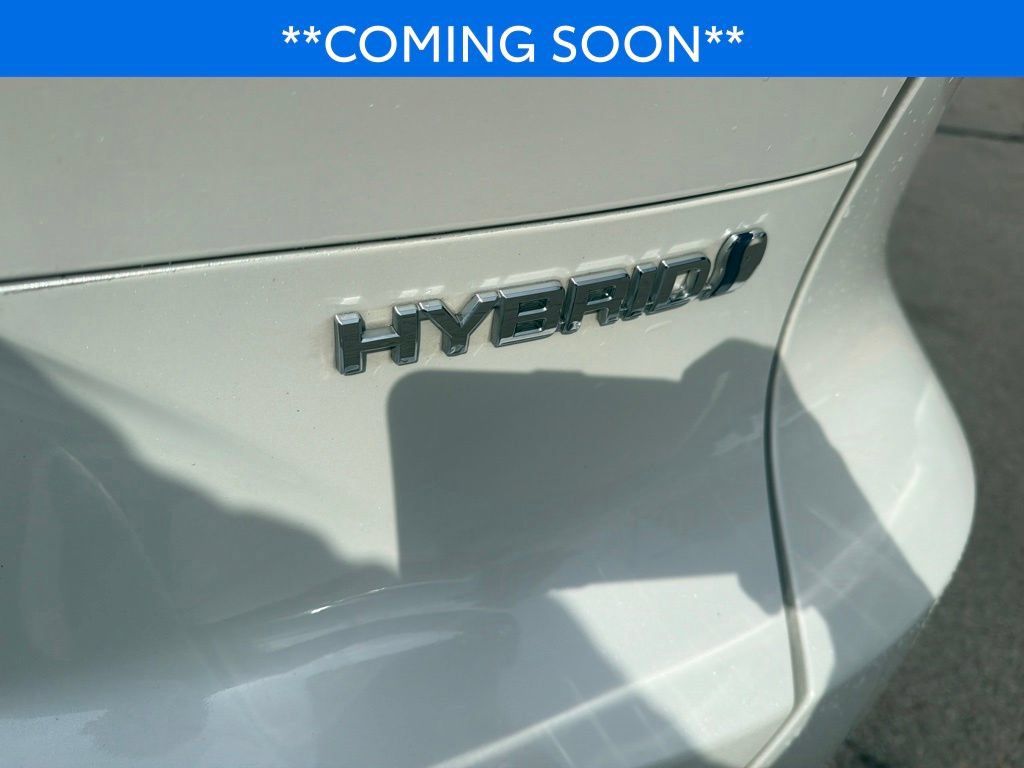 Used 2022 Toyota Venza LE AWD/4WD image 18