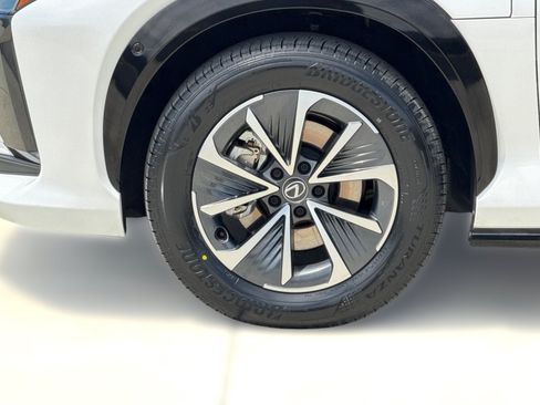 Certified 2023 Lexus RZ 450e Premium w/ Technology Package AWD/4WD image 13