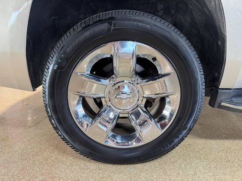 Used 2015 Chevrolet Tahoe LTZ AWD/4WD image 47