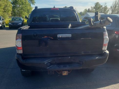Used 2015 Toyota Tacoma TRD Pro w/ Off Road Towing Package AWD/4WD image 6