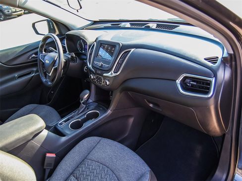 Used 2022 Chevrolet Equinox LT image 15