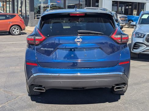 Used 2023 Nissan Murano SV AWD/4WD image 6