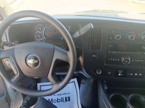 Used 2024 Chevrolet Express 3500 Extended w/ Driver Convenience Package RWD image 12
