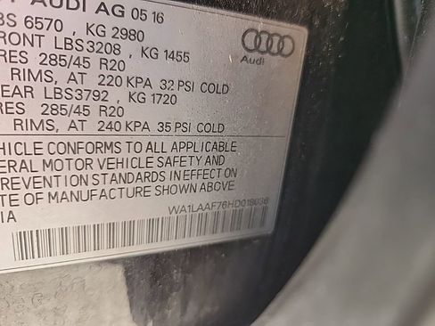 Used 2017 Audi Q7 3.0T Premium Plus image 8