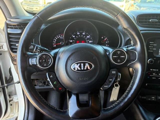 Used 2017 Kia Soul + w/ Designer's Package FWD image 14