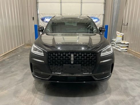 Used 2023 Lincoln Corsair Reserve w/ Equipment Group 201A image 2