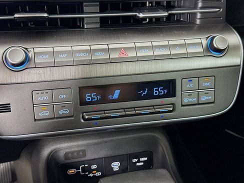 Certified 2024 Hyundai Kona SEL FWD image 16