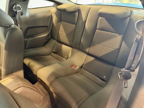 Used 2011 Ford Mustang Coupe w/ 101A Rapid Spec Order Code RWD image 14