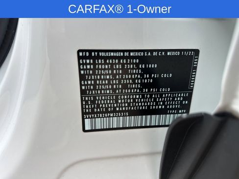 Used 2023 Volkswagen Taos SE image 33