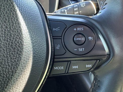 Used 2021 Toyota Corolla SE image 17