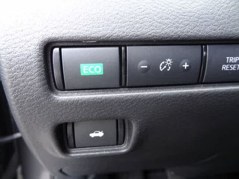 Used 2023 Nissan Sentra SV FWD image 15