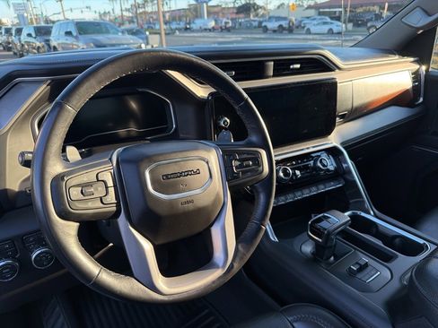 Certified 2022 GMC Sierra 1500 Denali image 12
