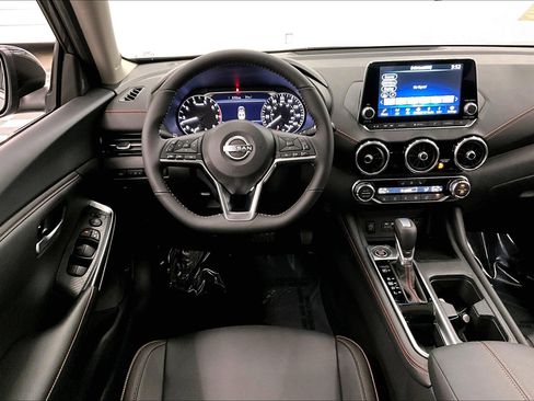 New 2025 Nissan Sentra SR w/ SR Premium Package FWD image 38