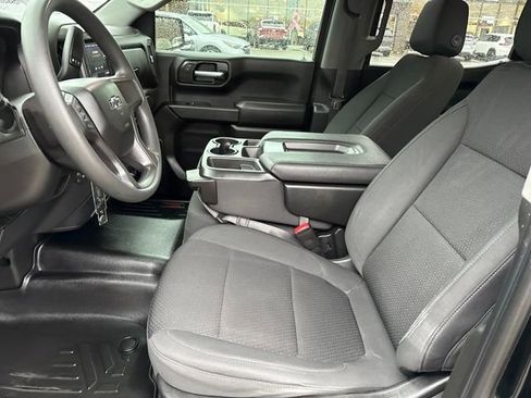 Used 2021 Chevrolet Silverado 1500 Custom Trail Boss w/ LPO, Dark Essentials Package image 10