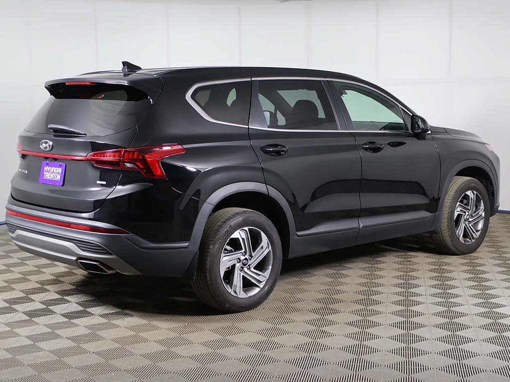 Certified 2023 Hyundai Santa Fe SE AWD/4WD image 9