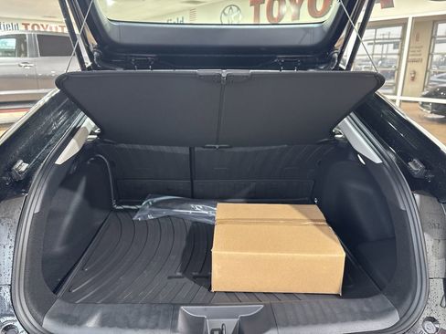 New 2026 Toyota Prius Plug-In Hybrid image 24