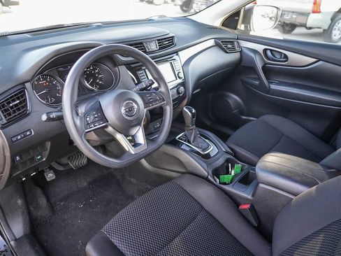 Used 2019 Nissan Rogue Sport S w/ Appearance Package FWD image 13