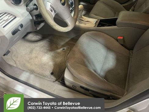 Used 2010 Chevrolet Malibu LS image 12