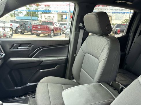 Used 2025 GMC Canyon Elevation w/ Convenience Package RWD image 15