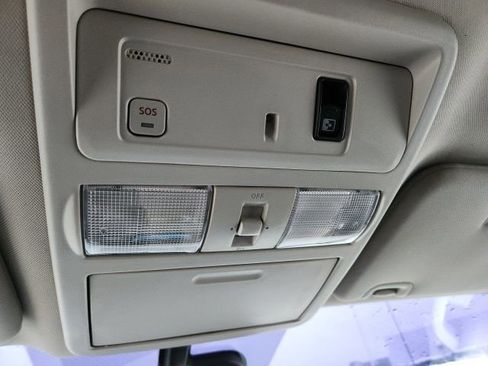 Used 2016 Nissan Titan Platinum Reserve AWD/4WD image 17