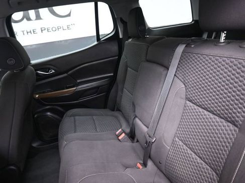 Used 2019 GMC Acadia SLE w/ LPO, Floor Liner Package image 22
