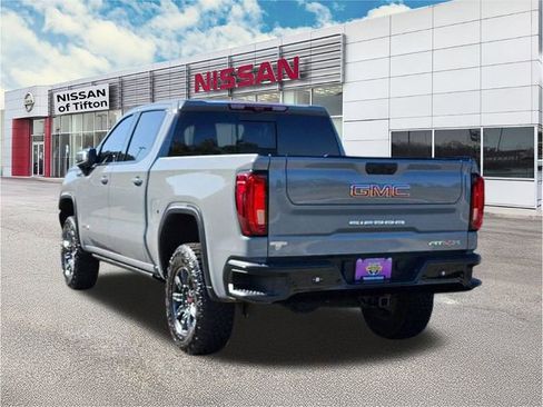 Used 2024 GMC Sierra 1500 AT4X image 5