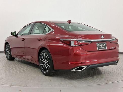 New 2025 Lexus ES 350 w/ Premium Package image 3