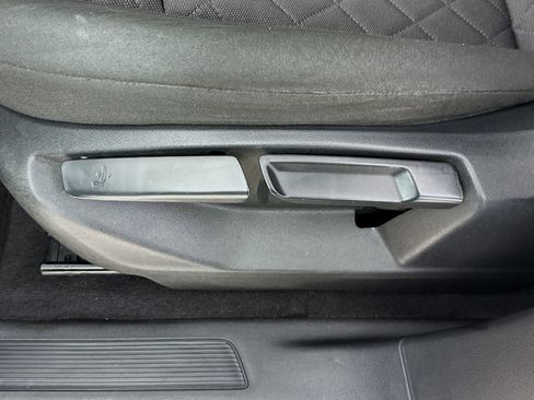 Used 2018 Volkswagen Atlas S image 22