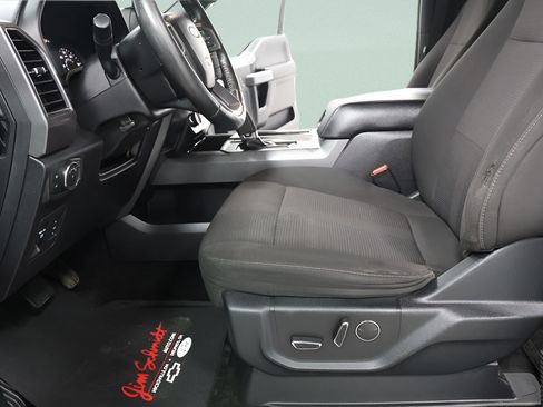 Used 2017 Ford F150 XLT w/ Equipment Group 302A Luxury AWD/4WD image 22