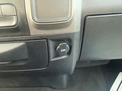 Used 2017 RAM 1500 Express AWD/4WD image 26