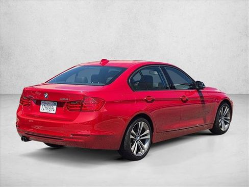 Used 2013 BMW 328i xDrive Sedan AWD/4WD image 5