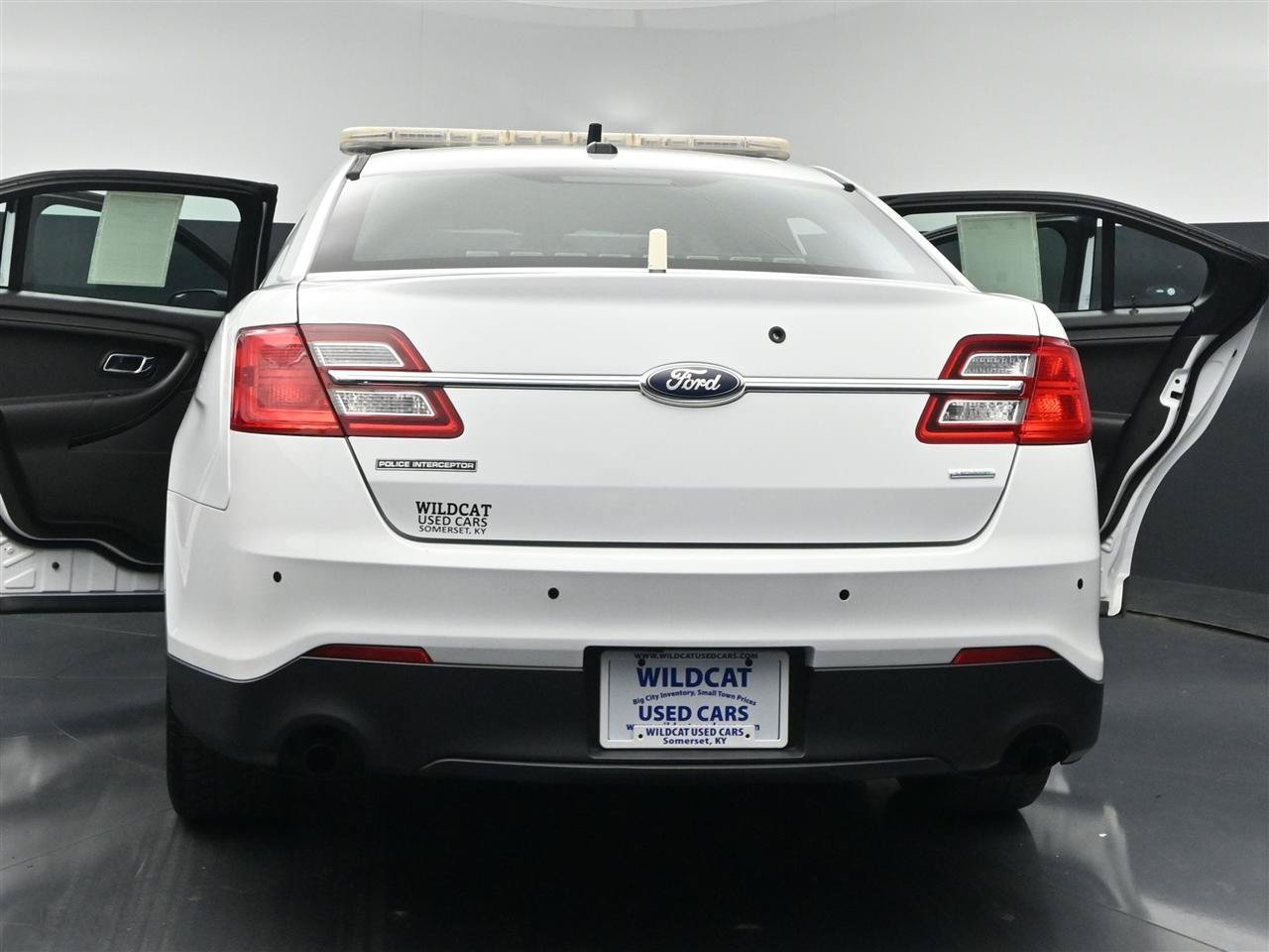Used 2015 Ford Taurus Police Interceptor AWD image 37