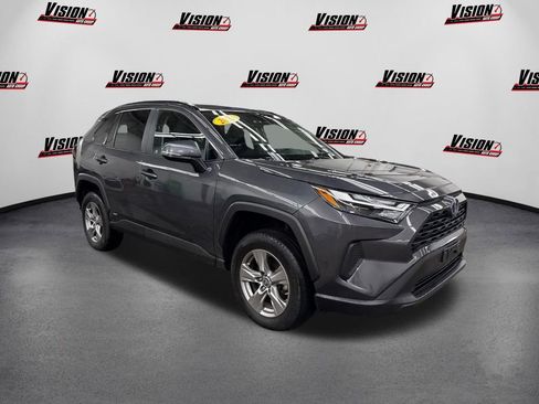 Used 2023 Toyota RAV4 LE image 3