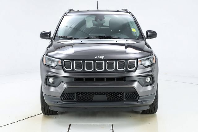 Used 2022 Jeep Compass Latitude AWD/4WD image 20
