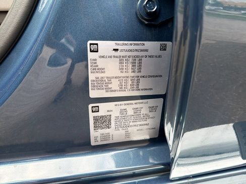 Used 2024 GMC Sierra 1500 SLT AWD/4WD image 25
