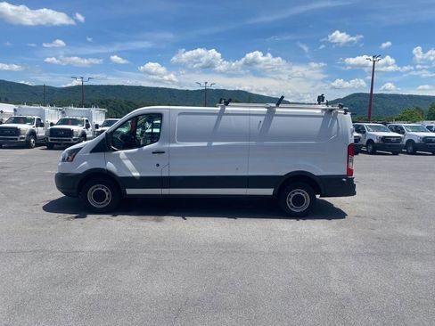 Used 2018 Ford Transit 350 148 Low Roof RWD image 5
