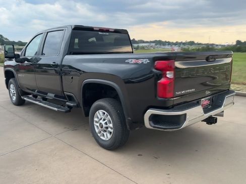 New 2025 Chevrolet Silverado 2500 LT w/ Safety Package image 6