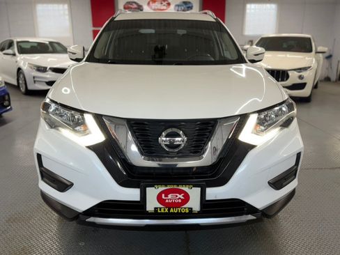 Used 2017 Nissan Rogue S w/ S Appearance Package AWD/4WD image 3