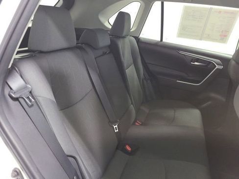 Certified 2023 Toyota RAV4 XLE AWD/4WD image 15