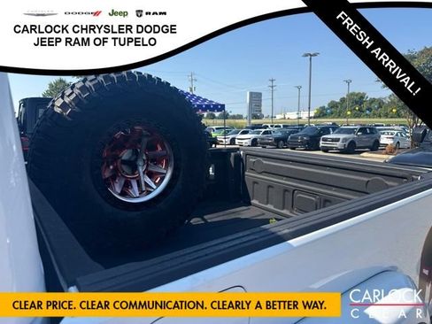 Used 2021 Jeep Gladiator Rubicon AWD/4WD image 31