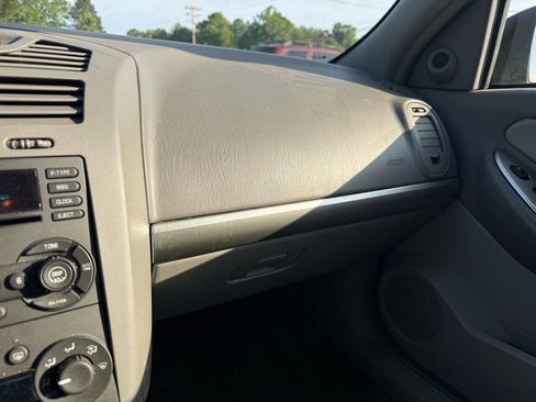 Used 2004 Chevrolet Malibu LT w/ Preferred Equipment Group FWD image 32