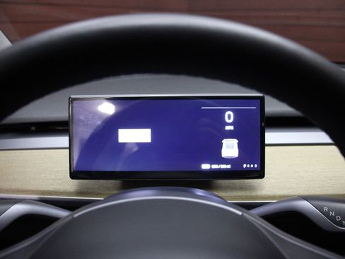 Used 2022 Tesla Model 3 Long Range image 30