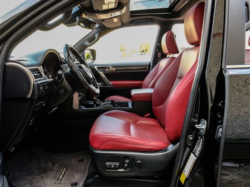 Used 2021 Lexus GX 460 Premium image 4