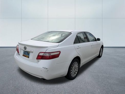 Used 2007 Toyota Camry LE FWD image 3