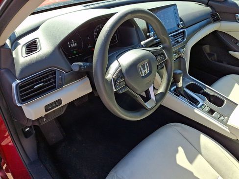 Used 2022 Honda Accord LX image 26