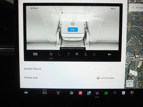 Used 2022 Tesla Model S AWD image 41