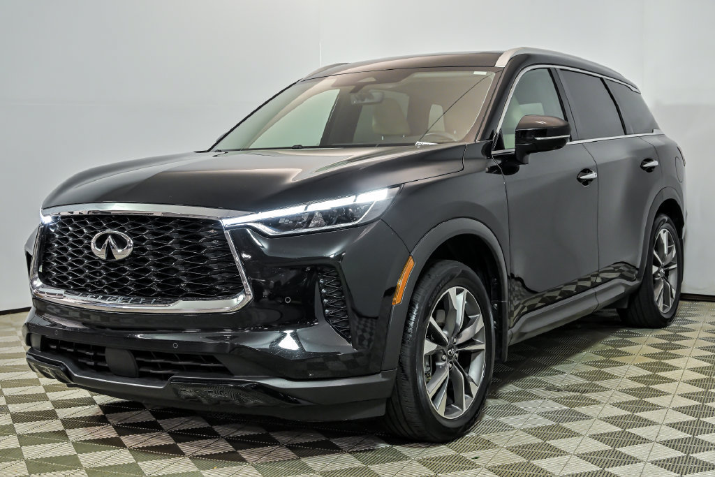 Used 2023 INFINITI QX60 Luxe w/ Cargo Package AWD/4WD image 5